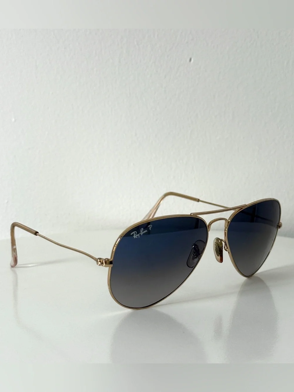 Ray-Ban RB3025 Aviator Polarized Sunglasses Gold Frame Blue Gradient 58/14